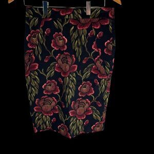 Ann Taylor Black Textured Floral Back Slit Pencil Skirt Sz 0